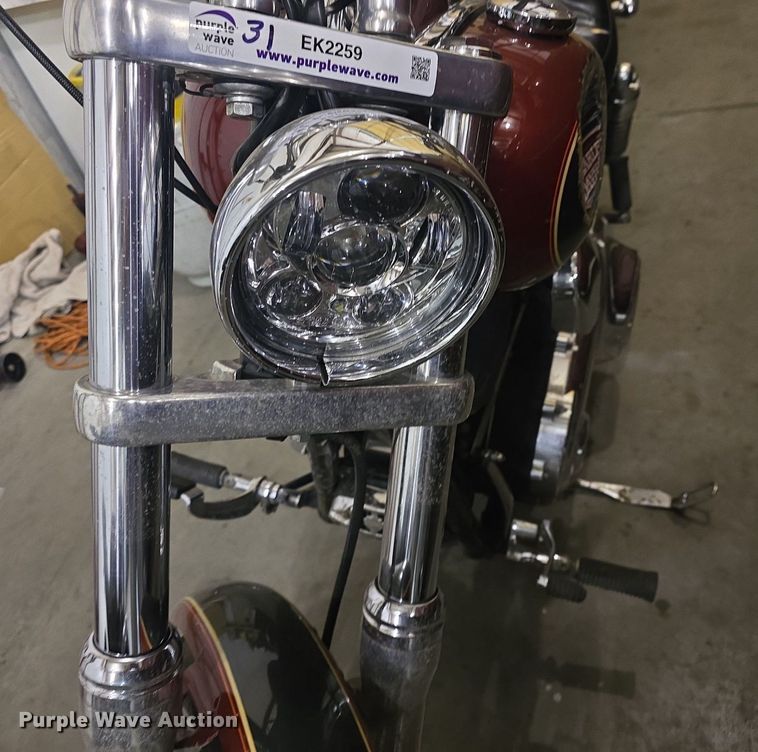 image for item EK2259 2007 Harley Davidson  Dyna low rider motorcycle