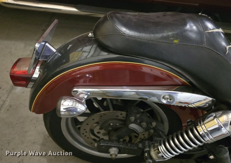 image for item EK2259 2007 Harley Davidson  Dyna low rider motorcycle