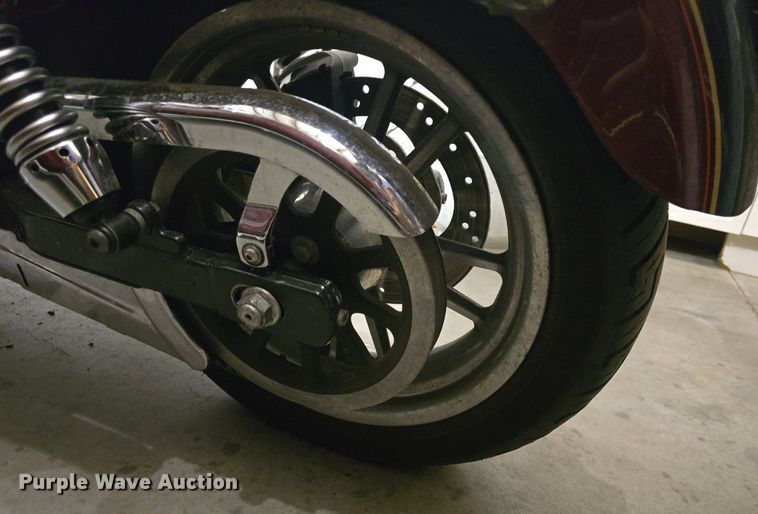 image for item EK2259 2007 Harley Davidson  Dyna low rider motorcycle