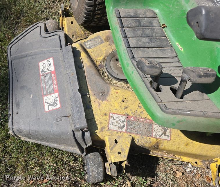 image for item EK2266 (3) John Deere lawn mowers