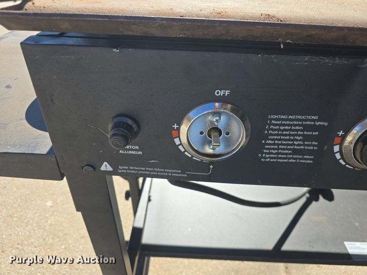 image for item EK2299 2017 Blackstone  1554 griddle