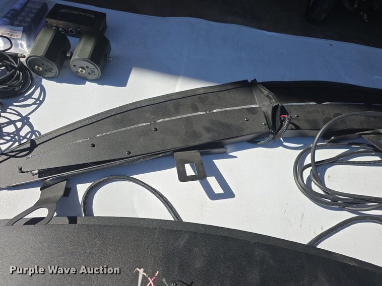 image for item EK2302 Emergency response equipment