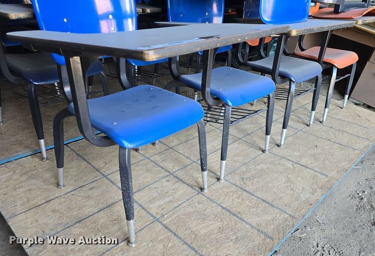 image for item EK2304 Approximately 50 desks