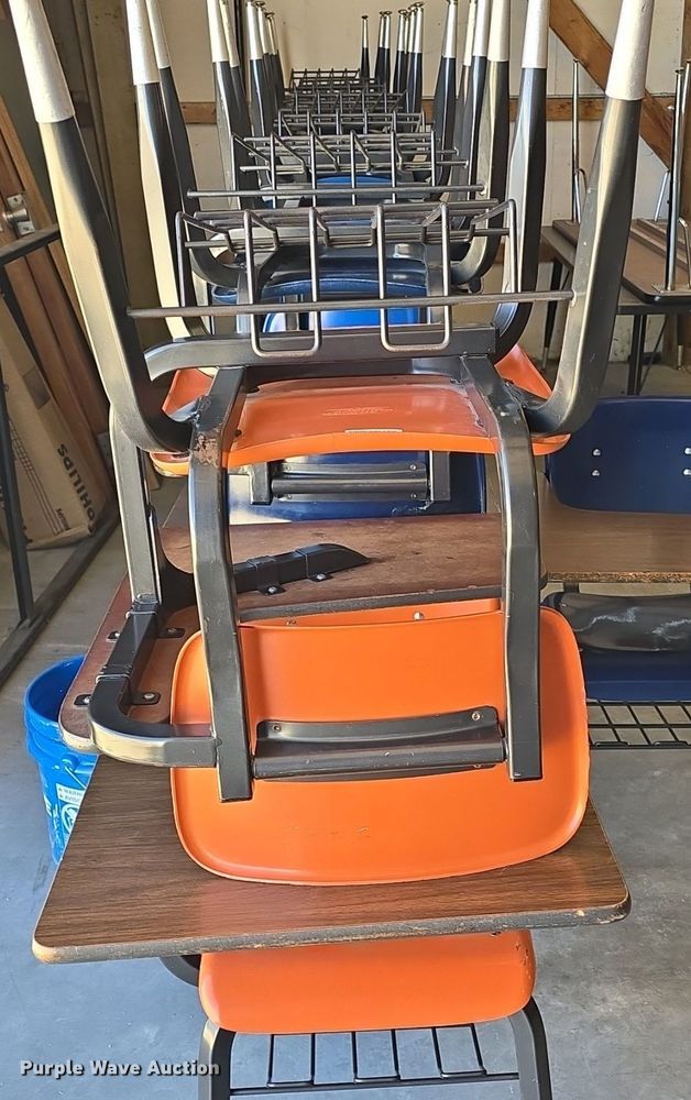 image for item EK2304 Approximately 50 desks