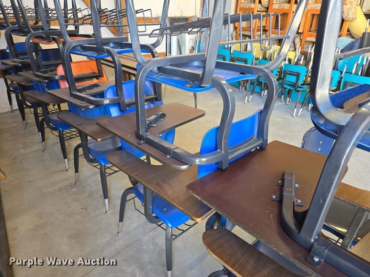 image for item EK2304 Approximately 50 desks