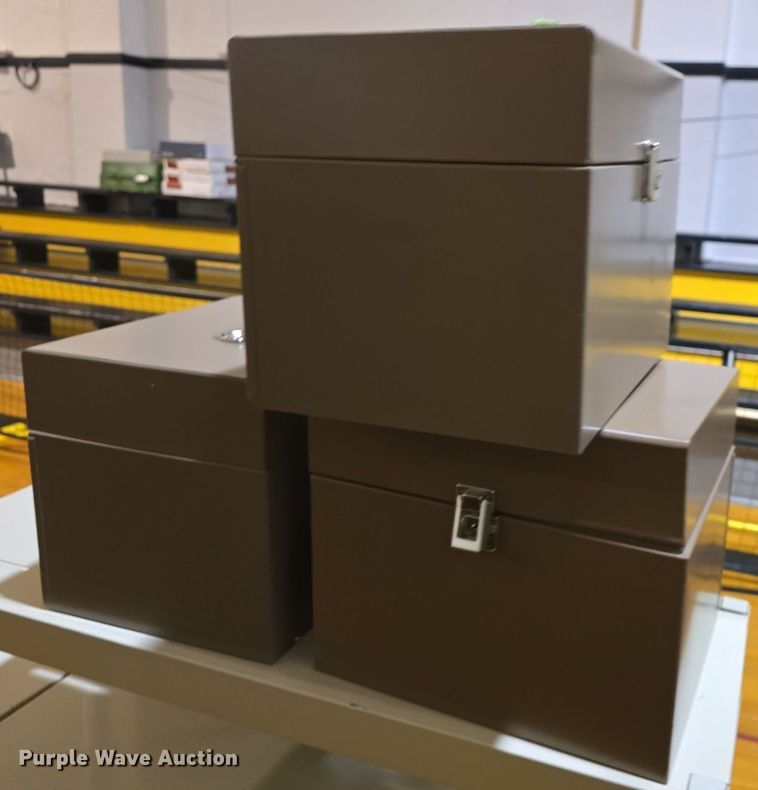 image for item EK2307 Office supplies