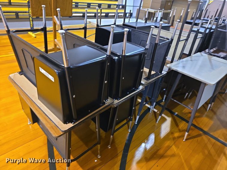 image for item EK2308 Approximately 40 desks 