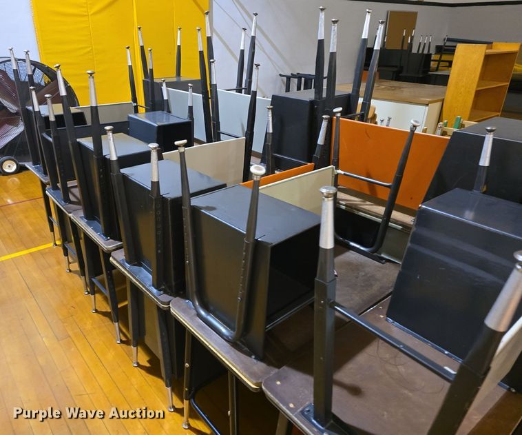 image for item EK2308 Approximately 40 desks 