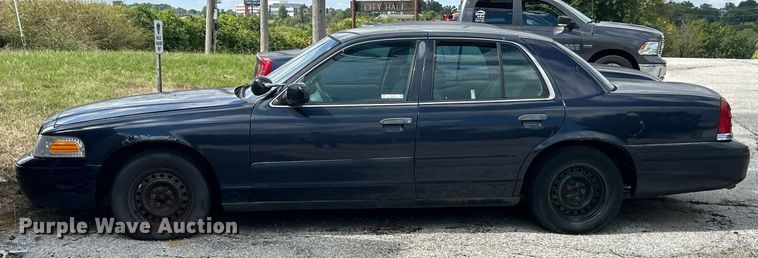 image for item EK3432 1999 Ford Crown Victoria Police Interceptor  