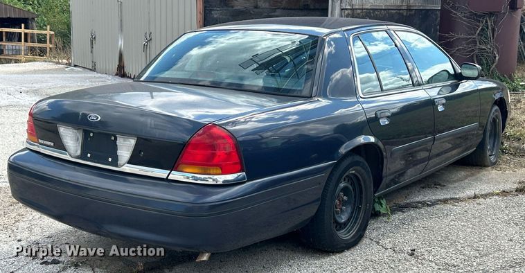 image for item EK3432 1999 Ford Crown Victoria Police Interceptor  