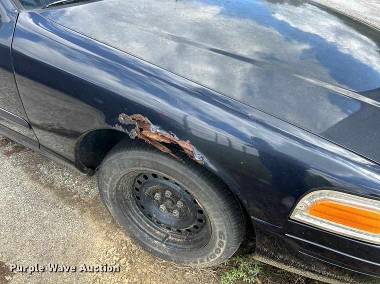 image for item EK3432 1999 Ford Crown Victoria Police Interceptor  