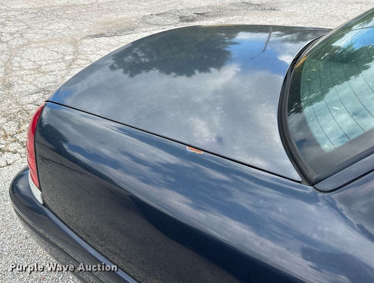 image for item EK3432 1999 Ford Crown Victoria Police Interceptor  