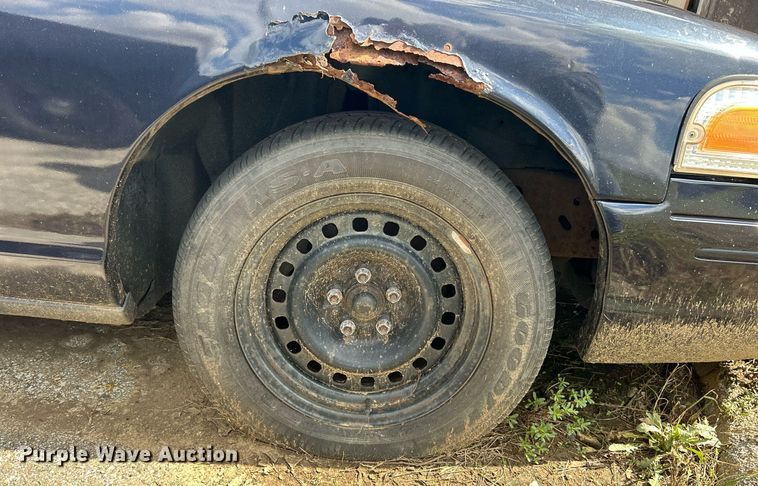 image for item EK3432 1999 Ford Crown Victoria Police Interceptor  