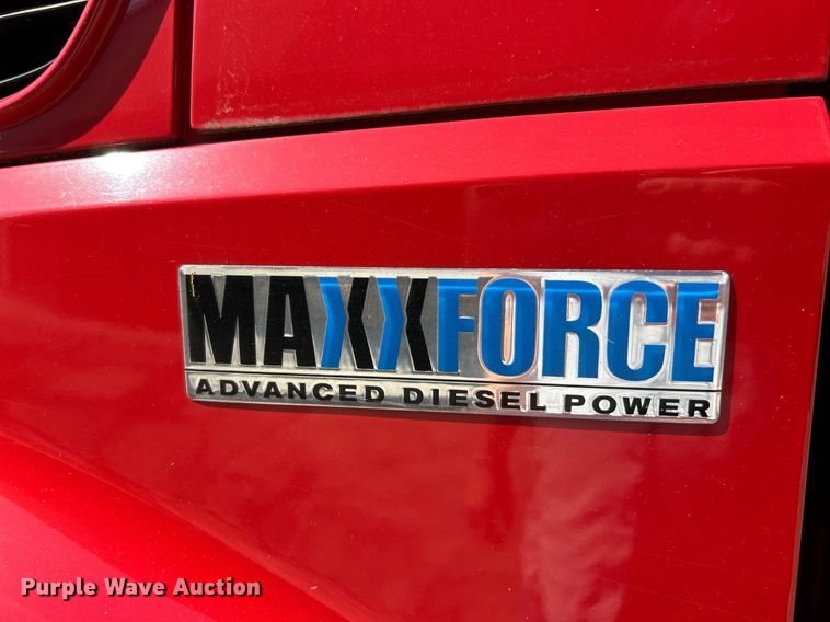 image for item EK3437 2012 International  DuraStar 4300 chipper truck