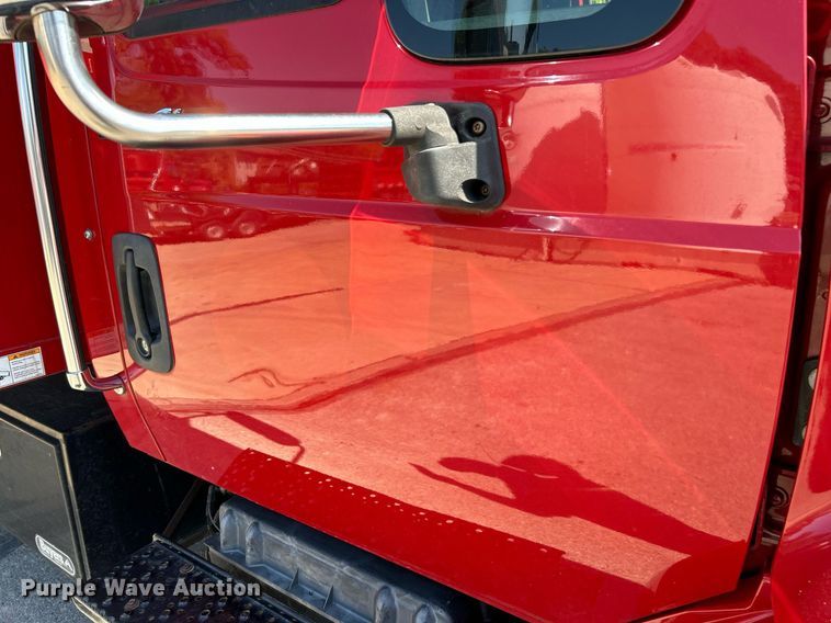 image for item EK3437 2012 International  DuraStar 4300 chipper truck