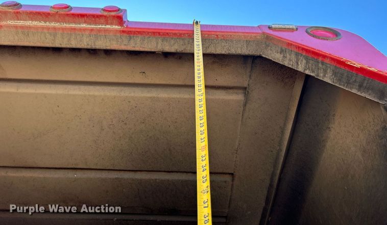 image for item EK3437 2012 International  DuraStar 4300 chipper truck