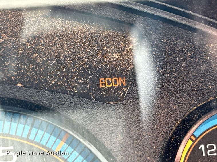 image for item EK3437 2012 International  DuraStar 4300 chipper truck