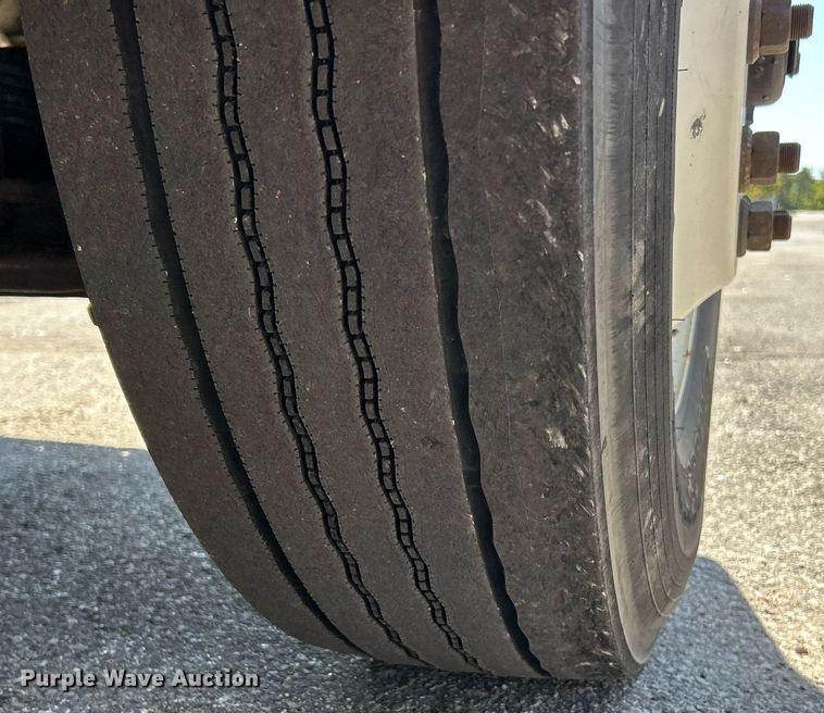 image for item EK3437 2012 International  DuraStar 4300 chipper truck