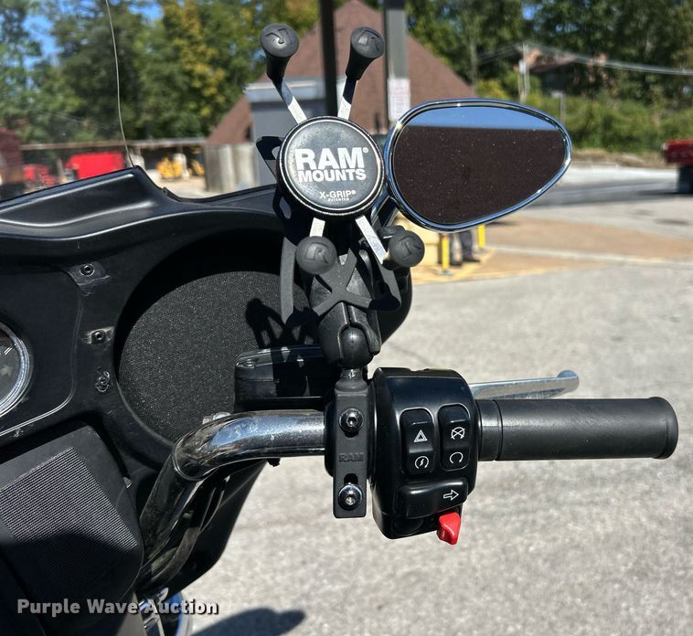 image for item EK3438 2015 Harley Davidson  Electra Glide Police motorcycle