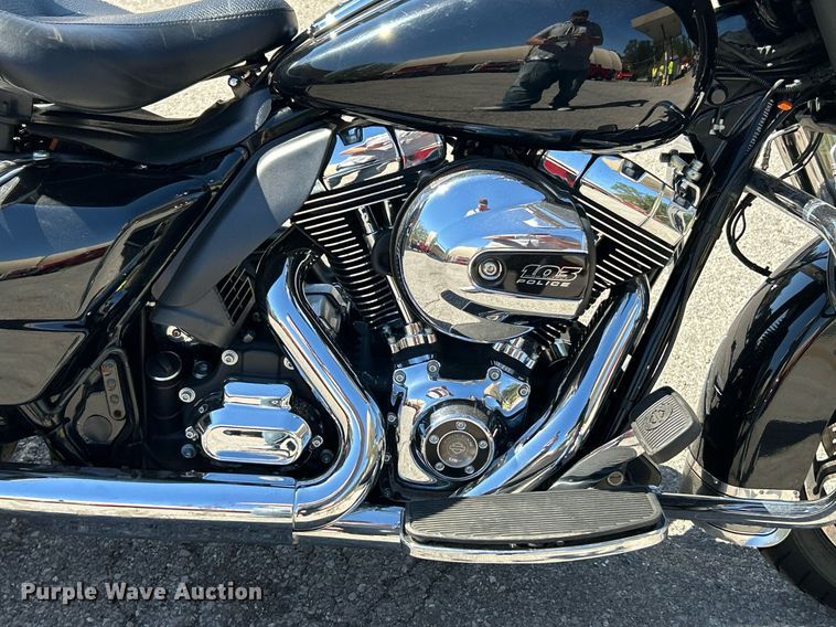 image for item EK3438 2015 Harley Davidson  Electra Glide Police motorcycle