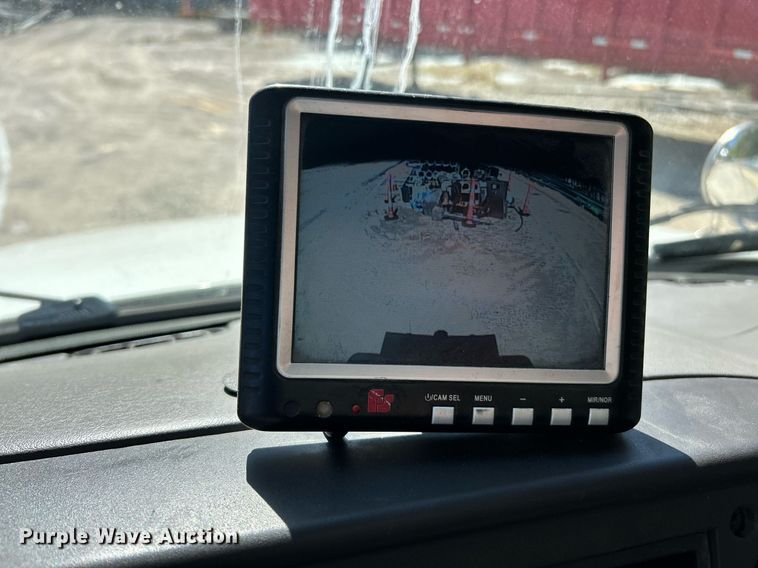 image for item EK3452 2015 Freightliner Business Class M2 street sweeper