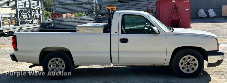 image for item EK3453 2005 Chevrolet  Silverado 1500 pickup truck