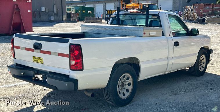 image for item EK3453 2005 Chevrolet  Silverado 1500 pickup truck