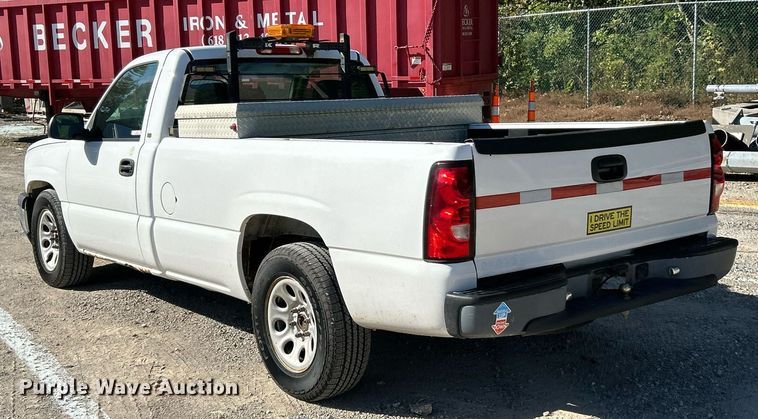 image for item EK3453 2005 Chevrolet  Silverado 1500 pickup truck