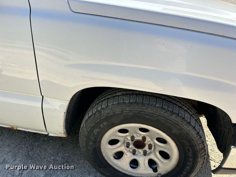 image for item EK3453 2005 Chevrolet  Silverado 1500 pickup truck