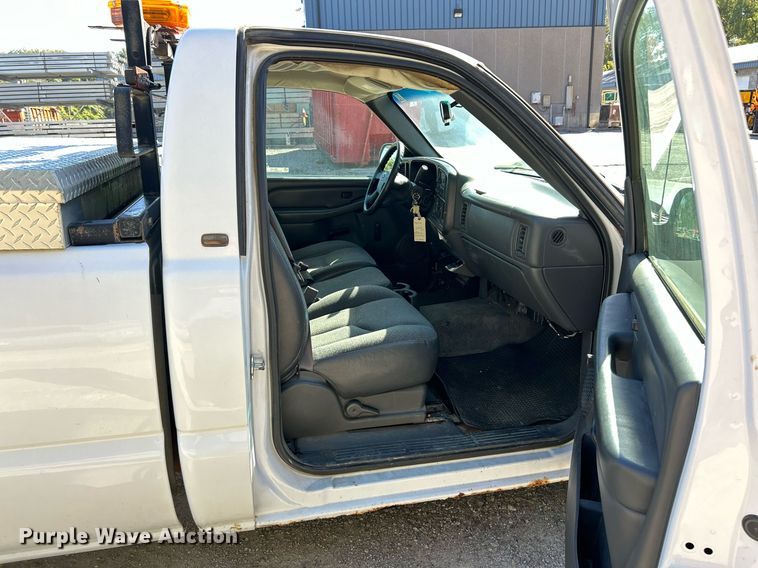image for item EK3453 2005 Chevrolet  Silverado 1500 pickup truck