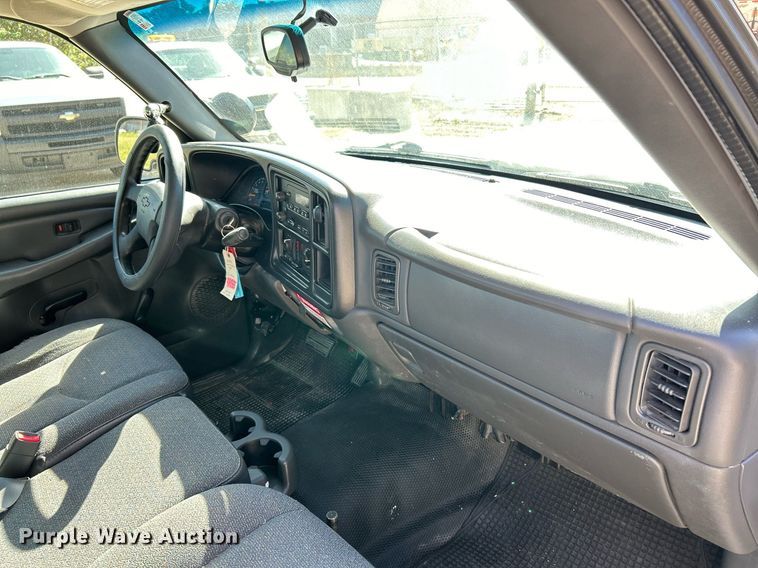 image for item EK3454 2005 Chevrolet  Silverado 1500 pickup truck