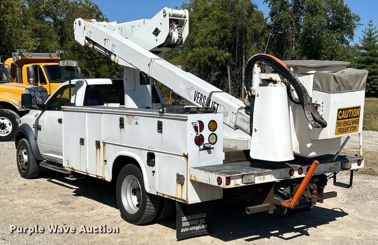 image for item EK3455 2012 Dodge Ram 5500HD bucket truck