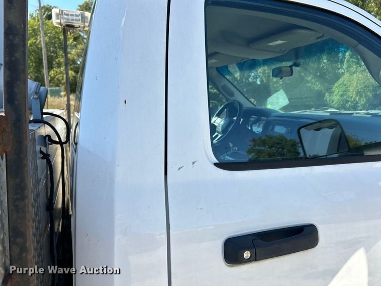 image for item EK3455 2012 Dodge Ram 5500HD bucket truck