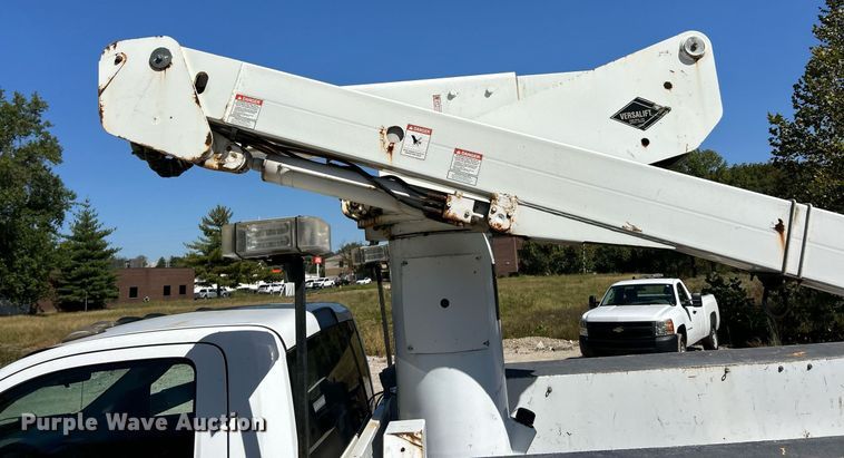 image for item EK3455 2012 Dodge Ram 5500HD bucket truck