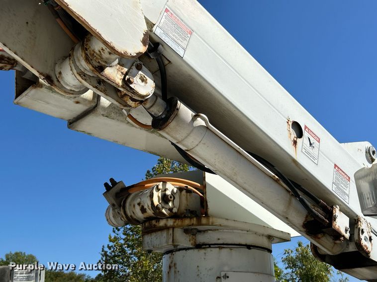 image for item EK3455 2012 Dodge Ram 5500HD bucket truck