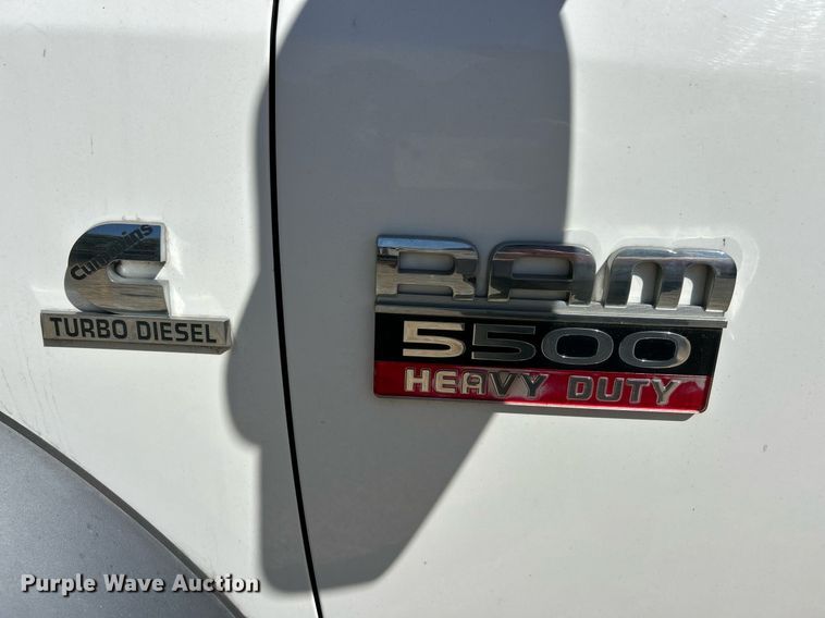 image for item EK3455 2012 Dodge Ram 5500HD bucket truck