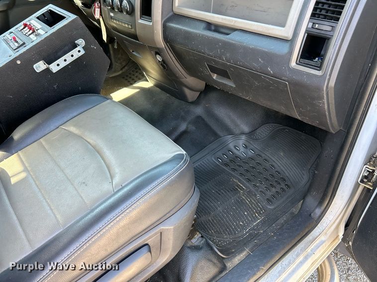 image for item EK3455 2012 Dodge Ram 5500HD bucket truck