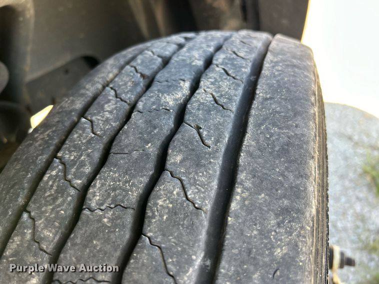 image for item EK3455 2012 Dodge Ram 5500HD bucket truck