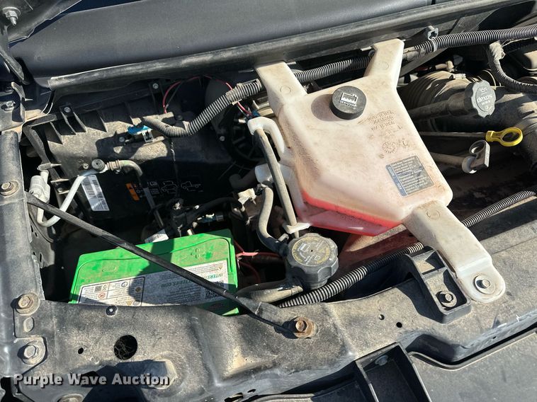 image for item ER8030 2017 Chevrolet Express 2500 van