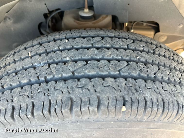 image for item ER8030 2017 Chevrolet Express 2500 van