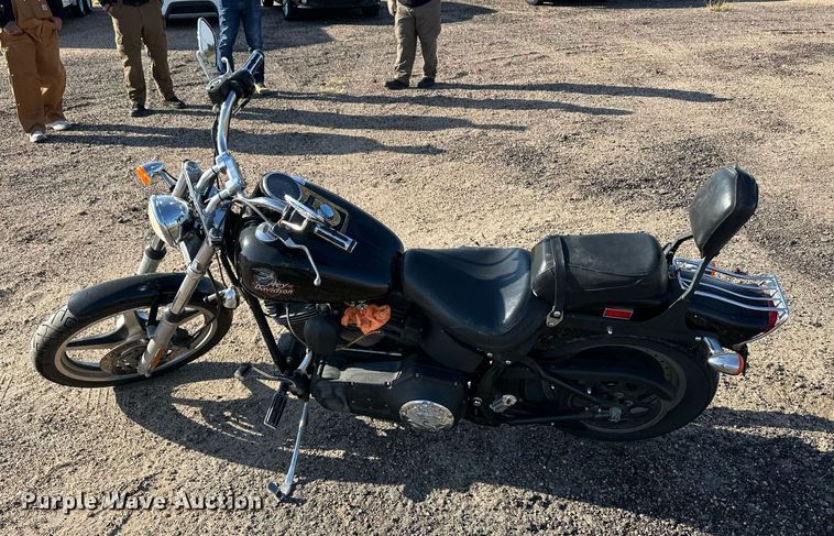 image for item ER8036 2002 Harley Davidson FXSTB Night Train motorcycle