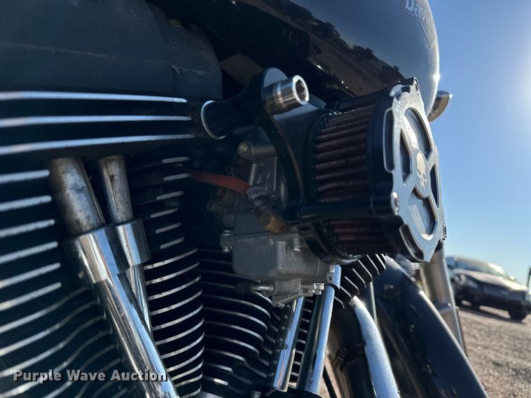 image for item ER8036 2002 Harley Davidson FXSTB Night Train motorcycle