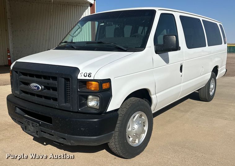 image for item ER8063 2012 Ford E350 Super Duty van