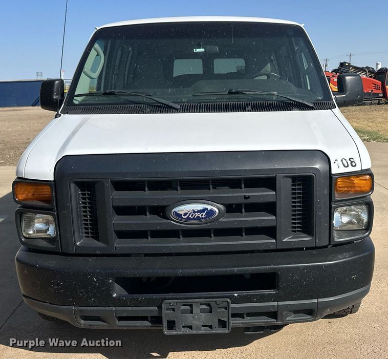 image for item ER8063 2012 Ford E350 Super Duty van