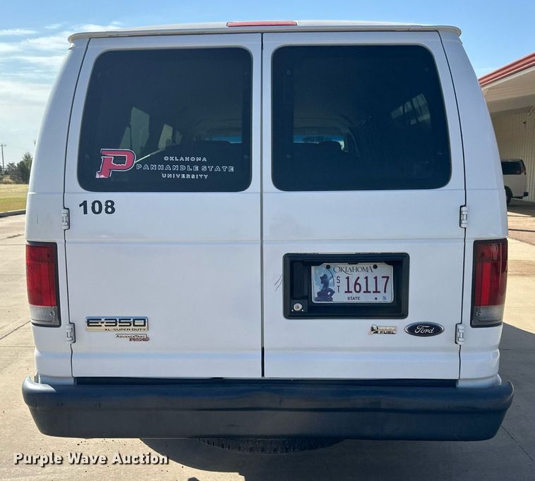 image for item ER8063 2012 Ford E350 Super Duty van