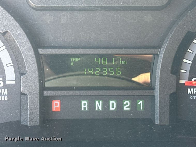 image for item ER8063 2012 Ford E350 Super Duty van