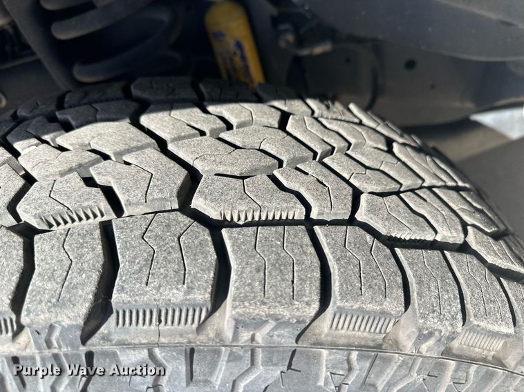 image for item ER8063 2012 Ford E350 Super Duty van