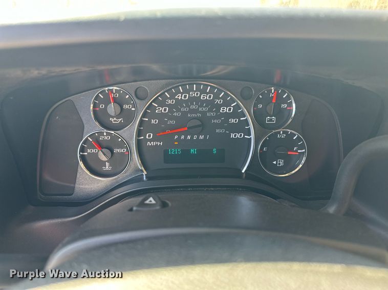 image for item ER8065 2013 Chevrolet Express 3500 van