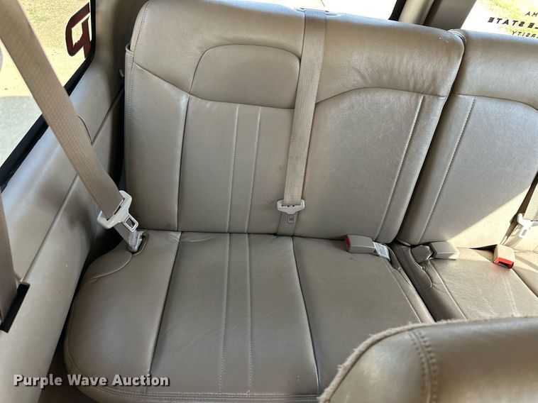 image for item ER8066 2013 Chevrolet Express 3500 van