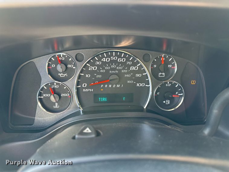 image for item ER8068 2010 Chevrolet Express 3500 van